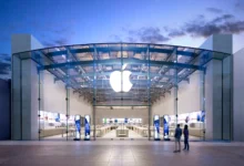 1.8 billion dollar lawsuit against Apple in the UK