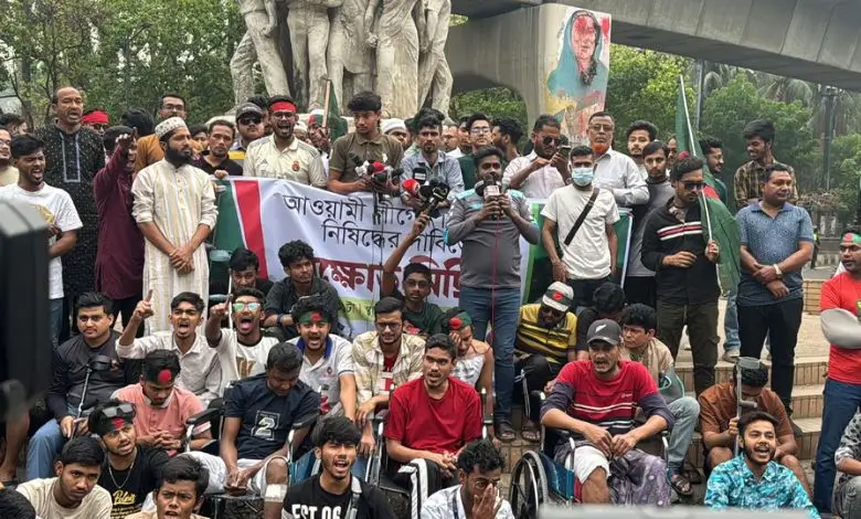 আওয়ামী লীগ নিষিদ্ধে ৪৮ ঘণ্টার আলটিমেটাম জুলাই আন্দোলনে আহতদের