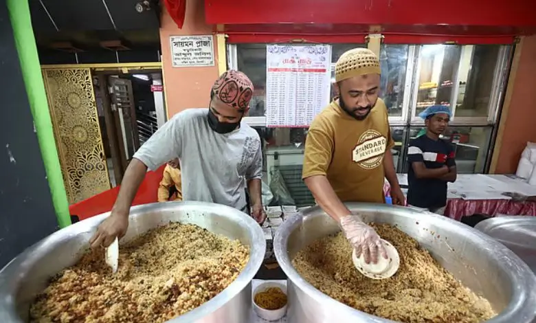 সিলেটে ইফতার মানেই আখনি ও পাতলা খিচুড়ি