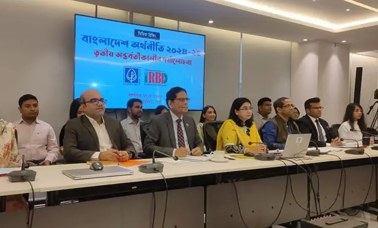 মহার্ঘ ভাতা দিয়ে কি সরকারি কর্মকর্তাদের খুশি করতে চায় সরকার—সিপিডির প্রশ্ন
