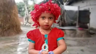 ছোট্ট রদিয়ার লাল টুকটুকে জামা পরা ছবিটি এখন শুধুই স্মৃতি