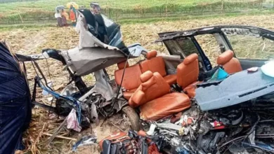 দিনাজপুরে ট্রাক-মাইক্রোবাস সংঘর্ষে প্রাণ গেল ৪ জনের
