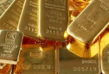 টানা দরপতনের পর সোনার বাজারে কিছুটা গতি