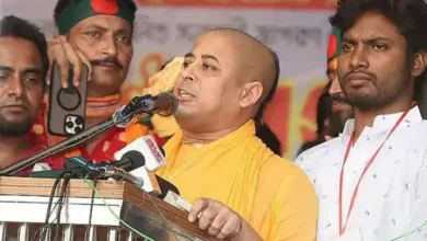 আইনজীবী হত্যা ও রাষ্ট্রদ্রোহ মামলায় চিন্ময় দাসকে কারাফটকে জিজ্ঞাসাবাদের নির্দেশ