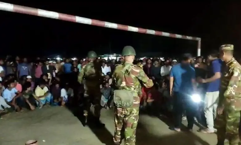 পঞ্চগড়ে ভিডব্লিউবি চাল বণ্টনে কোটি টাকার দুর্নীতি: ১১ ইউপি সদস্য গ্রেপ্তার
