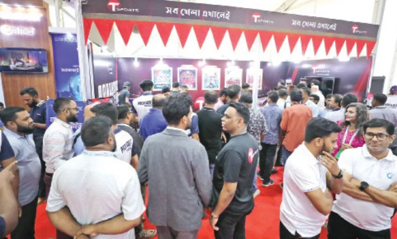 আইসিসিবিতে চলছে তিন দিনব্যাপী টেলিভিশন ও যোগাযোগ প্রযুক্তি মেলা