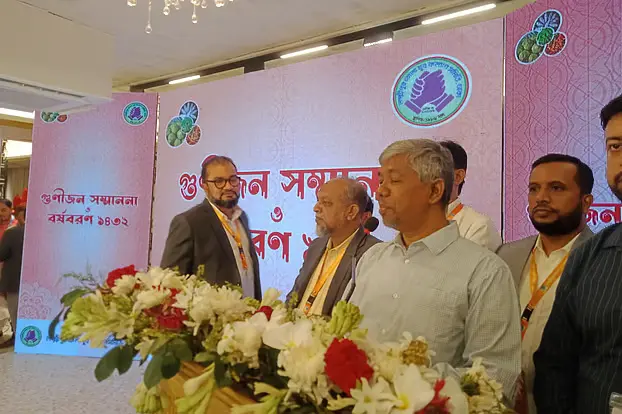 প্রথমে ‘ট্যাক্স’ দিয়ে পরে অন্যান্য ব্যয় করার পরামর্শ এনবিআর চেয়ারম্যানের