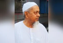 বগুড়ায় আজানের পর মসজিদে ঢুকে ইমামকে ছুরিকাঘাত, একজন আটক