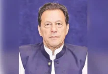 ইমরান খানকে সরাতে ‘মাইনাস ওয়ান ফর্মুলা’