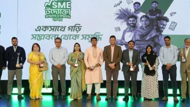 প্রাইম ব্যাংকের উদ্যোগে সাত উদ্যোক্তাকে সম্মাননা