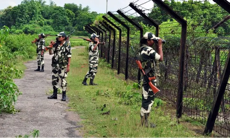 ২৪ দিনে ১১৪৩ জন বাংলাদেশিকে ঠেলে পাঠাল বিএসএফ, বিজিবির কড়া প্রতিবাদ