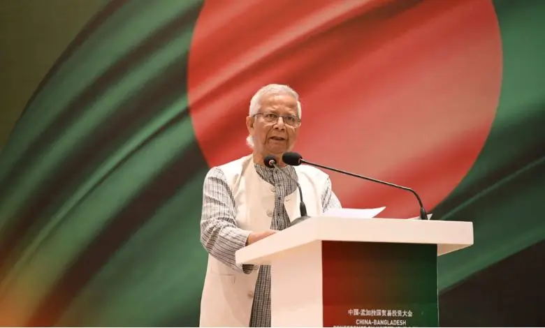 বাংলাদেশকে ম্যানুফ্যাকচারিং হাব বানাতে চীনা বিনিয়োগ চাইলেন প্রধান উপদেষ্টা