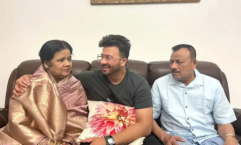 শাকিব খানের মায়ের প্রথম সাক্ষাৎকার: "সবচেয়ে গর্বিত হই