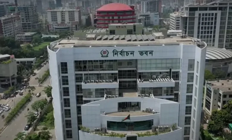 ভোটকেন্দ্র স্থাপনে নতুন নীতিমালা, ক্ষমতা হারালেন ডিসি এসপি ও ইউএনও