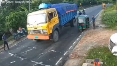 সংকেত অমান্য করা বাইক ধরতে গিয়ে পা হারালেন পুলিশ সদস্য