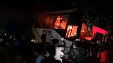 ময়মনসিংহের ফুলপুরে বাস-মাহিন্দ্রা সংঘর্ষে নিহত ৫