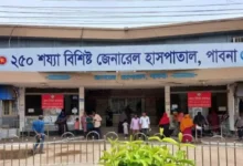 বিয়ের জন্য চাপ দেওয়ায় নিজের পুরুষাঙ্গ কেটে ফেললেন যুবক