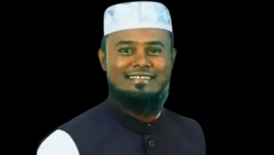 পাথর লুটপাটের অভিযোগে আটক ইউপি চেয়ারম্যান