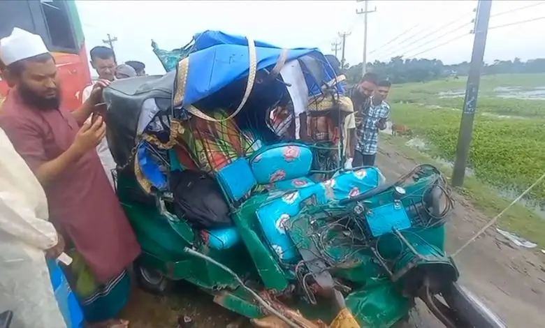 সুনামগঞ্জে বাস-সিএনজির মুখোমুখি সংঘর্ষে নিহত ৩ জন শিক্ষার্থীসহ