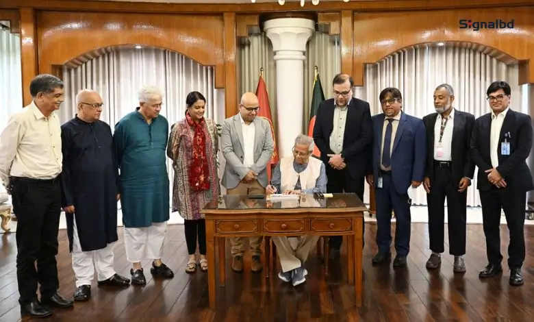 জুলাই গণ-অভ্যুত্থান দিবস ২০২৫ স্মারক ডাকটিকিট উদ্বোধন