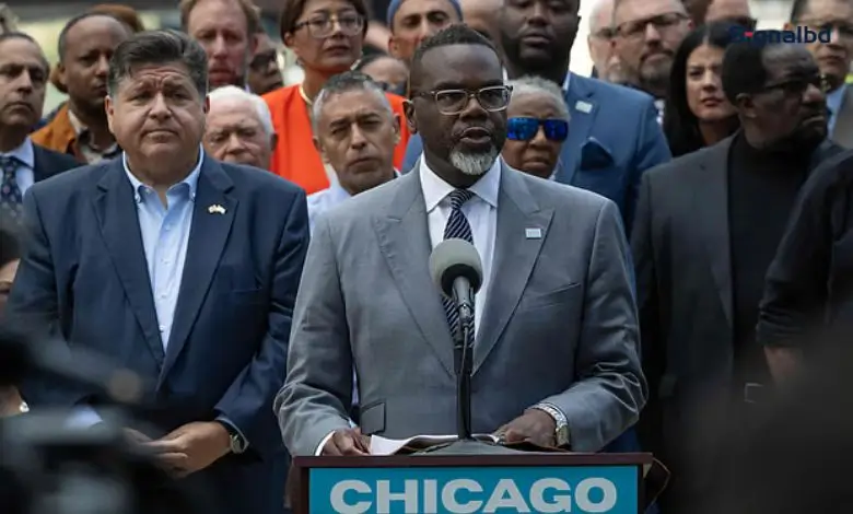 শিকাগোতে ট্রাম্পের অভিবাসনবিরোধী অভিযান ঠেকাতে মেয়রের কঠোর নির্দেশনা