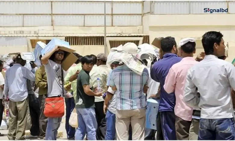 সৌদিতে অবৈধ প্রবাসীদের বিরুদ্ধে কঠোর অভিযান: এক সপ্তাহে ২২,০০০ গ্রেপ্তার