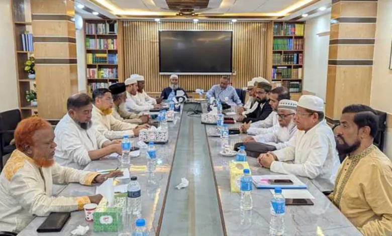 কেন্দ্রীয় নেতাদের নিয়ে জরুরি বৈঠকে জামায়াত, ৭ দফা ঘোষণা