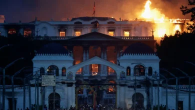 নেপালের শীর্ষ নেতারা গোপনে, তবু দেশ পরিচালনা তাদের হাতেই!