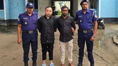 ভুয়া কাগজে বিয়ে, পোশাক শ্রমিকদের পাচারের চেষ্টা করা চীনা নাগরিকসহ আটক ২