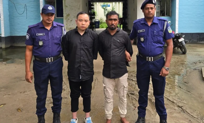ভুয়া কাগজে বিয়ে, পোশাক শ্রমিকদের পাচারের চেষ্টা করা চীনা নাগরিকসহ আটক ২