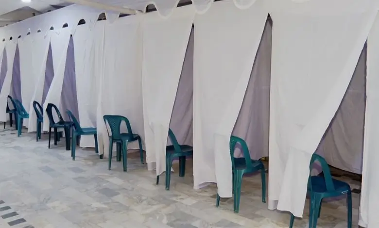 ভোটকেন্দ্রে এক পোলিং অফিসারের অব্যাহতি ও অন্যান্য গুরুত্বপূর্ণ তথ্য