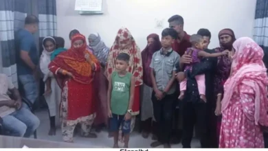 সাতক্ষীরায় বিএসএফ হস্তান্তর করল ১৫ বাংলাদেশিকে