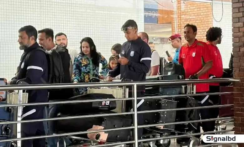 নেপাল থেকে ঢাকায় রওনা হয়েছে বাংলাদেশ ফুটবল দল