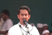 পিঠ বাঁচিয়ে আর রাজনীতি করা যাবে না: সারজিস