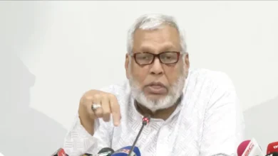 গণছুটিতে পল্লী বিদ্যুতের কর্মীরা, কঠোর বার্তা জ্বালানি উপদেষ্টার