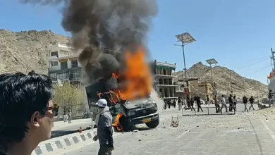 হঠাৎ উত্তাল ভারতের ‘লাদাখে’ কী হচ্ছে, আন্দোলন কেন সহিংসতায় রূপ নিল