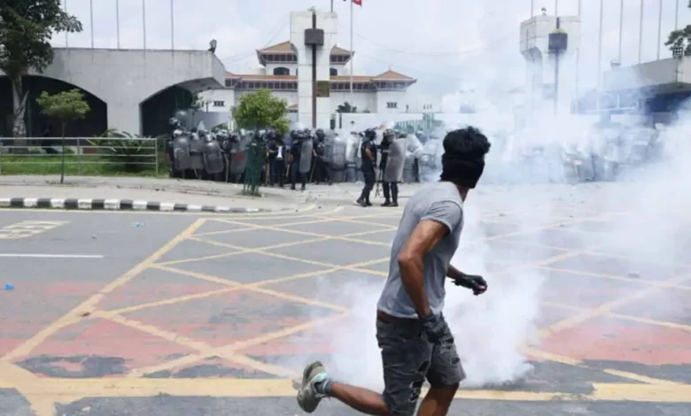 নেপালে জেনজিদের বিক্ষোভ: নিহতের সংখ্যা বেড়ে ১৯