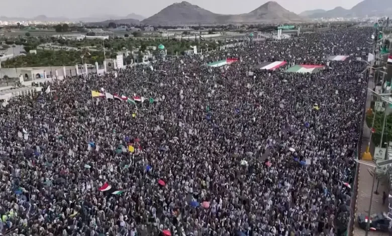 গাজায় ইজরায়েলি আগ্রাসনের প্রতিবাদে ইয়েমেনে ব্যাপক বিক্ষোভ ও সমাবেশ