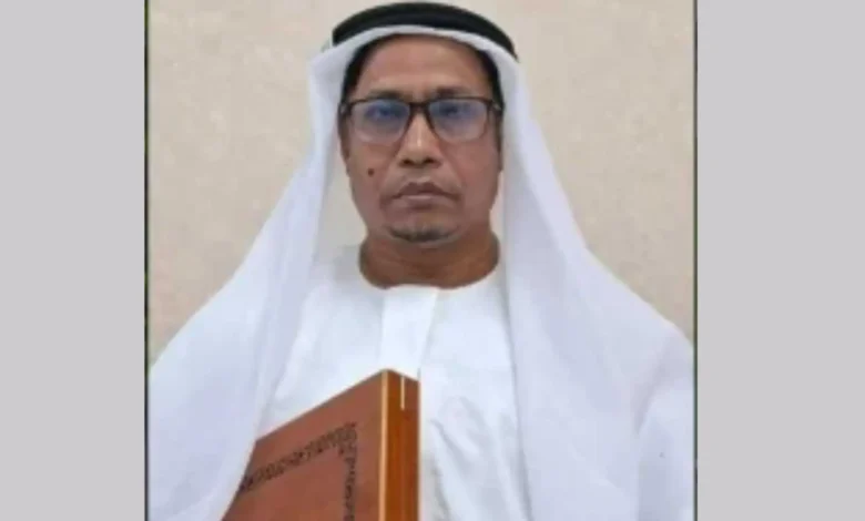 হিজাব নিয়ে ‘বিতর্কিত’ মন্তব্যের প্রতিবাদে ‘ইসলামি লেবাসে’ ক্লাস নিলেন রাবি শিক্ষক