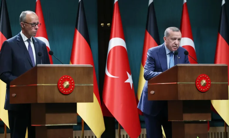 গাজায় ইসরাইলের গণহত্যা কি জার্মানি দেখছে না, মের্ৎসকে এরদোয়ানের প্রশ্ন