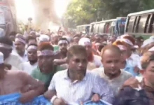 শহীদ মিনার থেকে শিক্ষকদের লংমার্চ টু সচিবালয়