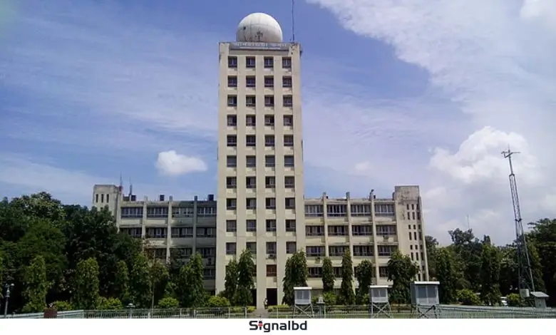 ঘূর্ণিঝড় ‘মোন্থা’র মন্থর গতির প্রভাবে আজও বৃষ্টির সম্ভাবনা