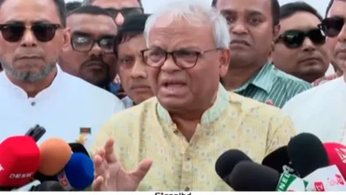 প্রশাসনে ধর্মভিত্তিক দলের অনুগতদের বসানো হচ্ছে: রিজভীর অভিযোগ