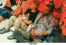 গ্রেটা থুনবার্গসহ ৭০ অধিকারকর্মীকে গ্রিসে পাঠাল ইসরাইল