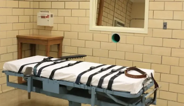 ফাঁসি না ইনজেকশন: আসামি কি বেছে নিতে পারবেন মৃত্যুদণ্ড কার্যকরের ধরন?