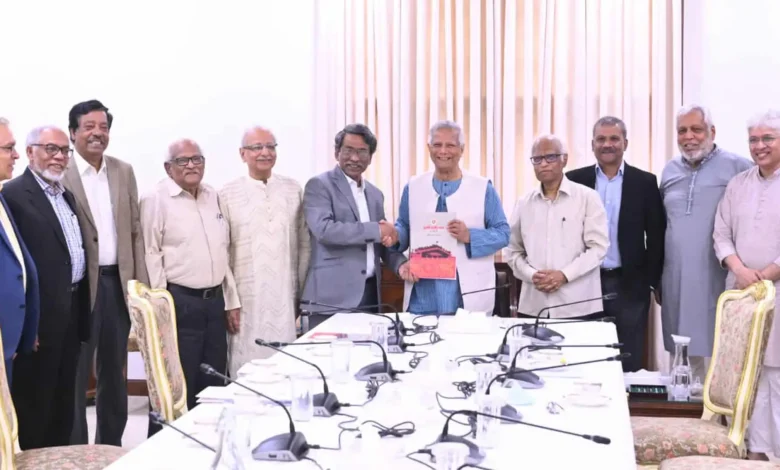 জুলাই সনদ ও গণভোট নিয়ে অনৈক্যের সুর, সংশয়ে জাতীয় নির্বাচন?