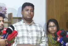 বিমান মাইলস্টোনে না পড়ে সচিবালয়ে পড়া উচিত ছিল: হাসনাত আবদুল্লাহ