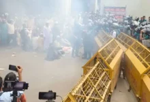 পুলিশের সঙ্গে সংঘর্ষের পরও দাবি আদায়ে অনড় ইবতেদায়ী মাদরাসার শিক্ষকরা