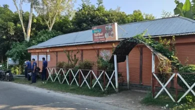 মাদ্রাসাছাত্রীকে তুলে রেস্তোরাঁয় নিয়ে ধর্ষণ, আড়াল করতে সাউন্ডবক্সে চলে গান