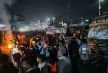 বরিশালে হাফ ভাড়া নিয়ে শিক্ষার্থী-পরিবহন শ্রমিকদের সংঘর্ষ, আহত অন্তত ৬০